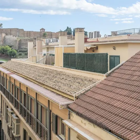 Homely San Juan De Letran Con Terraza