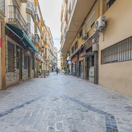 Homely San Juan De Letran Con Terraza Appartamento