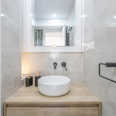 Appartamento Homely San Juan De Letran Con Terraza Málaga